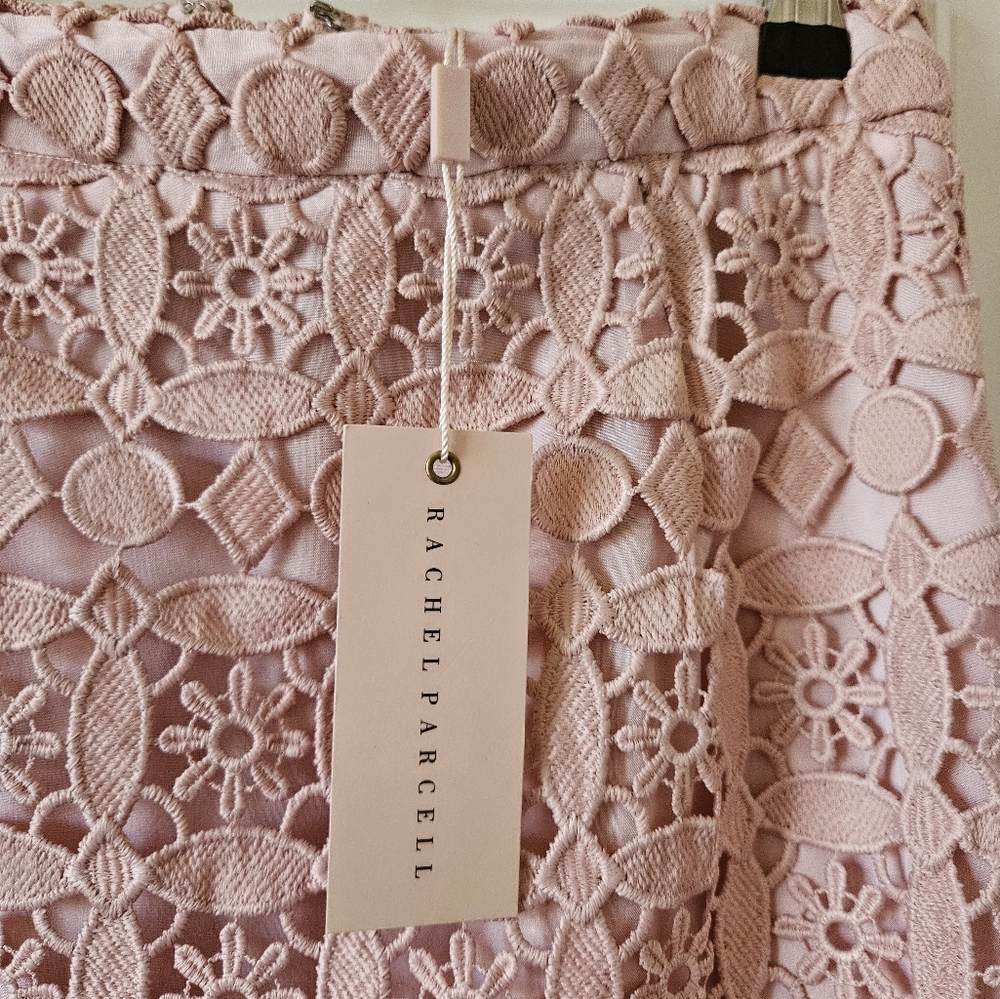 Rachel Parcell Stunning Floral Embroidery Skirt Size S - Picture 4 of 15